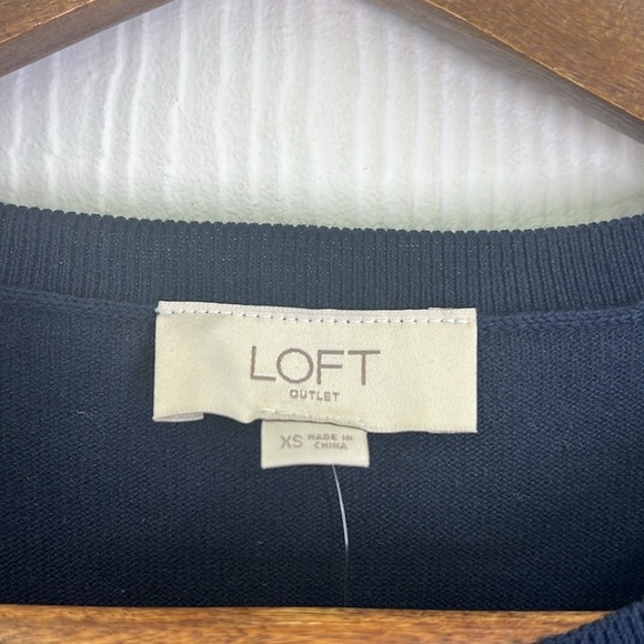 Loft - NWT Navy Embroidered Yellow Flowers Button Down Lightweight Cardigan XS - Picture 8 of 11